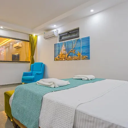 Kalkan Merkez'de Deniz Manzarali Lueks * كاس
