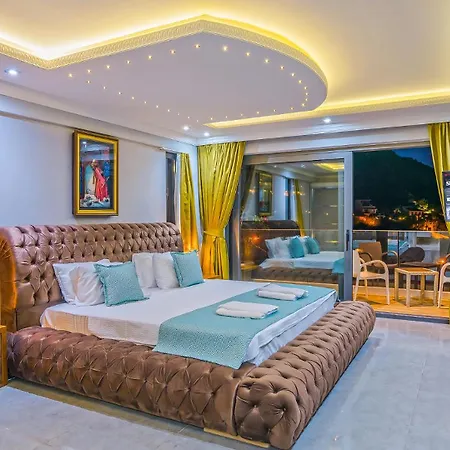 Kalkan Merkez'de Deniz Manzarali Lueks