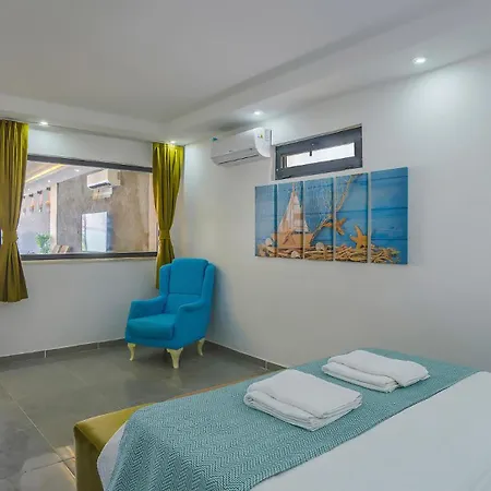 Kalkan Merkez'de Deniz Manzarali Lueks فندق *