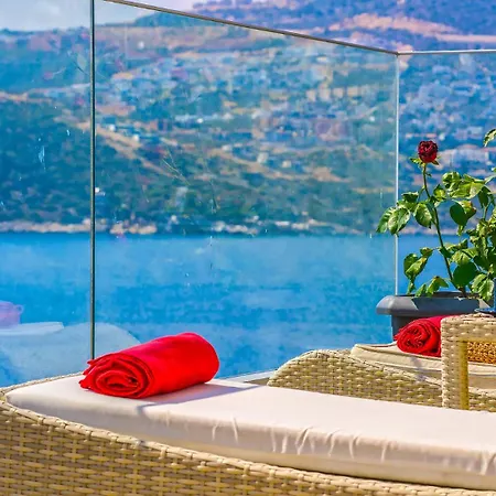 Kalkan Merkez'de Deniz Manzarali Lueks