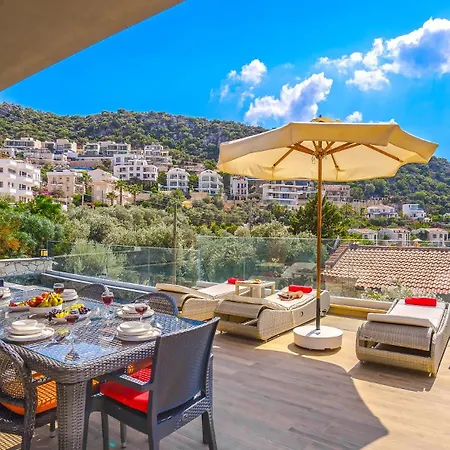 فندق Kalkan Merkez'de Deniz Manzarali Lueks كاس