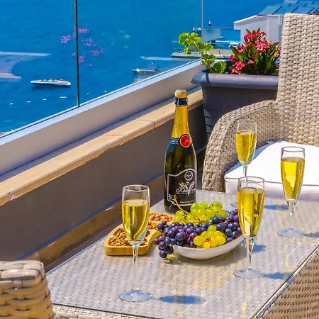 Kalkan Merkez'de Deniz Manzarali Lueks فندق