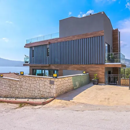 فندق Kalkan Merkez'de Deniz Manzarali Lueks *